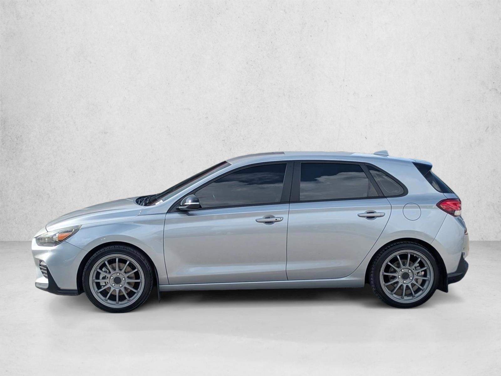 Thumbnail: 2020 Hyundai Elantra - 2