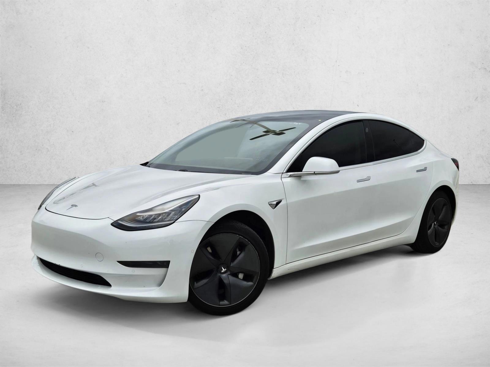 Thumbnail: 2020 Tesla Model 3 - 1