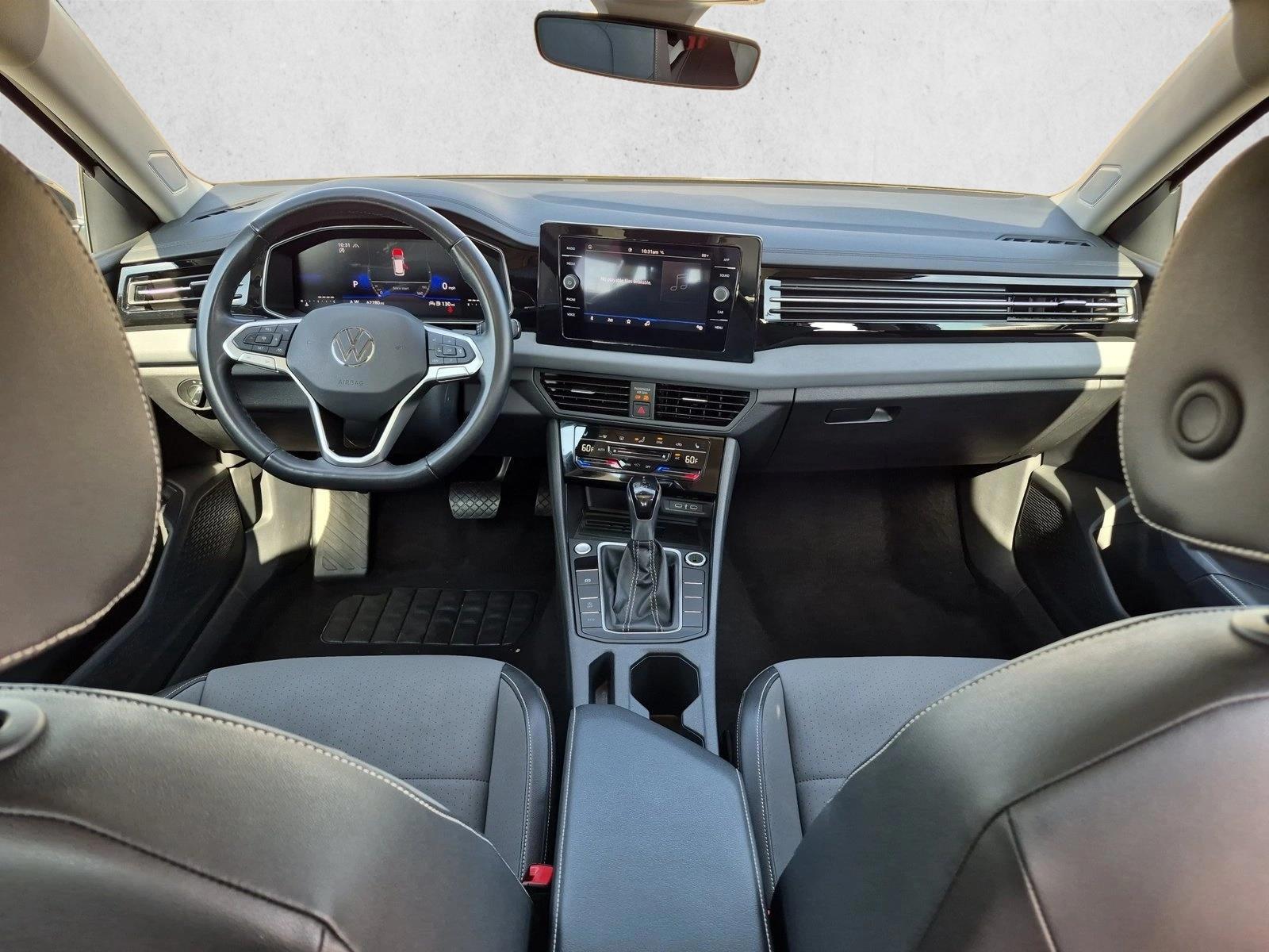 Thumbnail: 2025 Volkswagen Jetta - 3