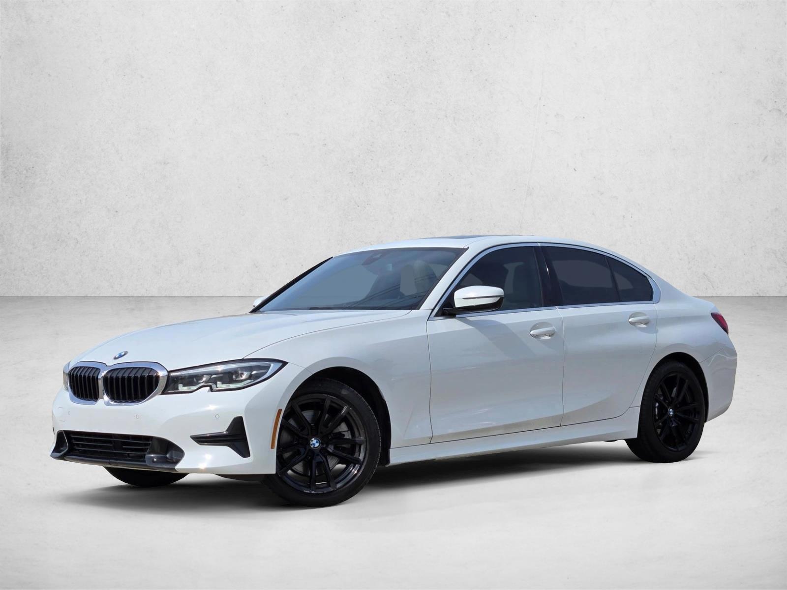 Thumbnail: 2022 BMW 3 Series - 1