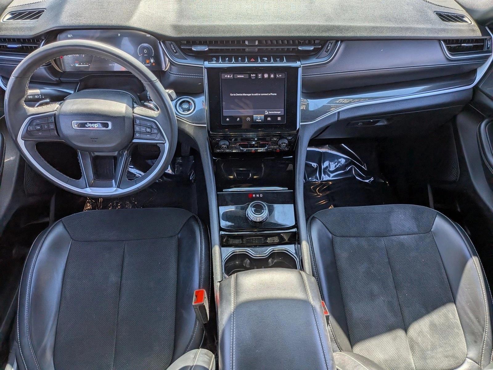 Thumbnail: 2023 Jeep Grand Cherokee L - 4