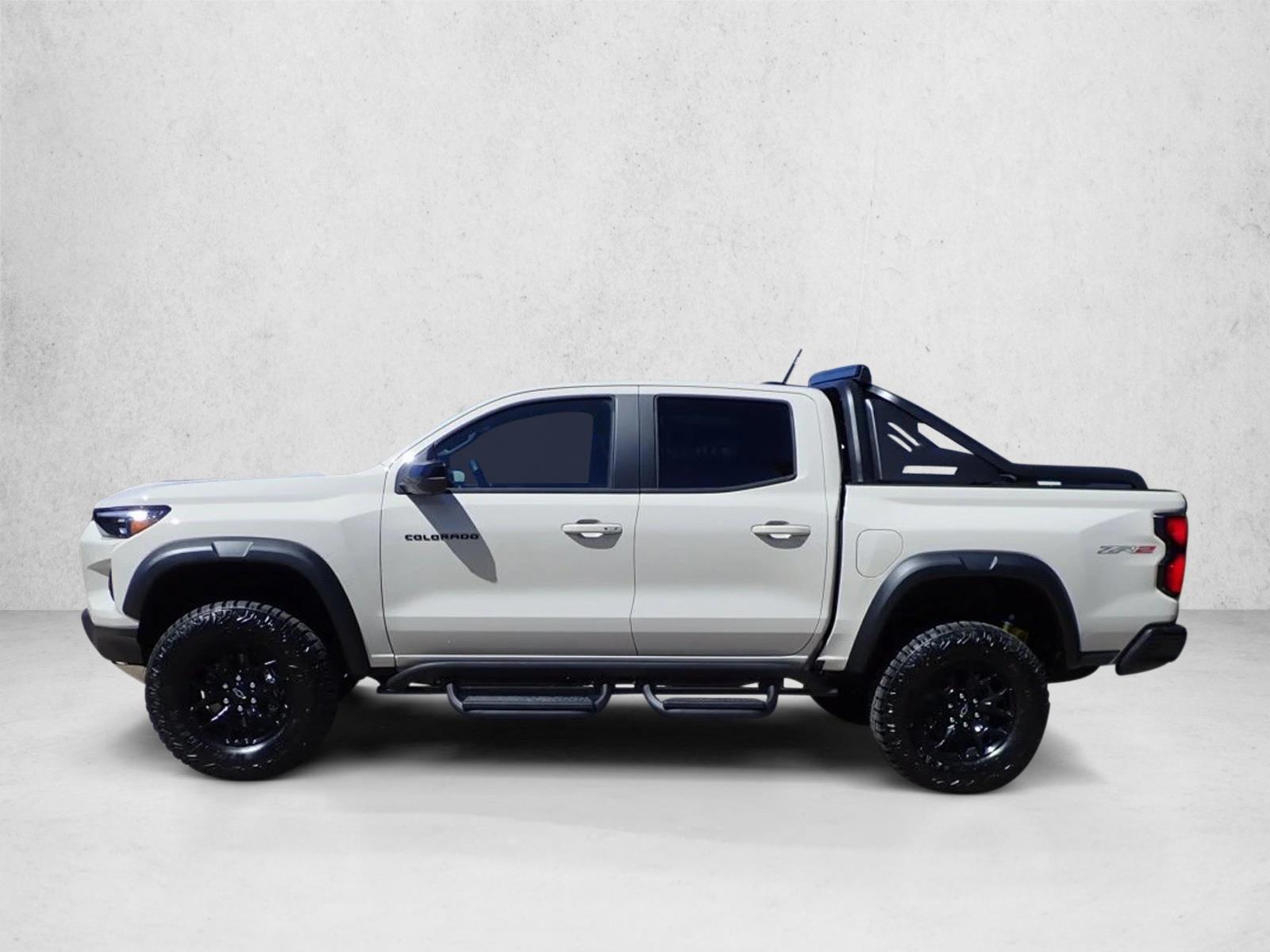 Thumbnail: 2026 Chevrolet Colorado - 2