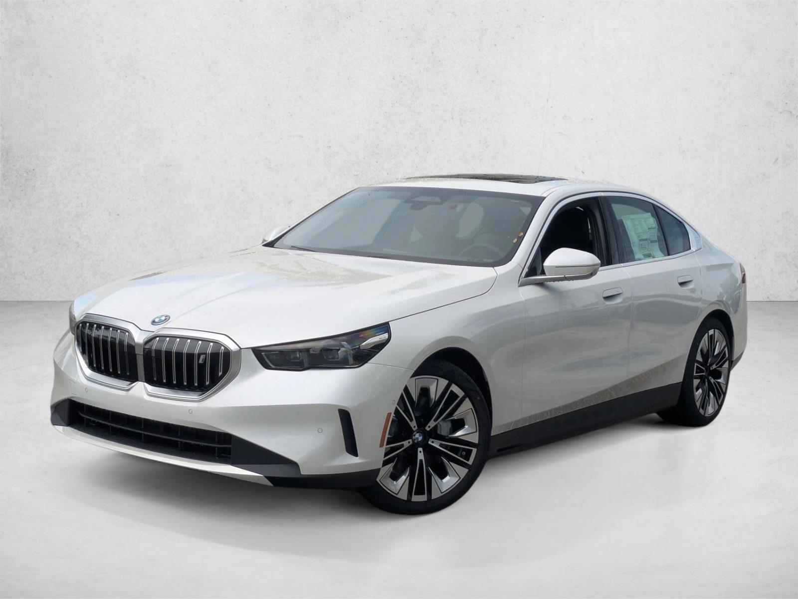 Thumbnail: 2027 BMW i5 - 1