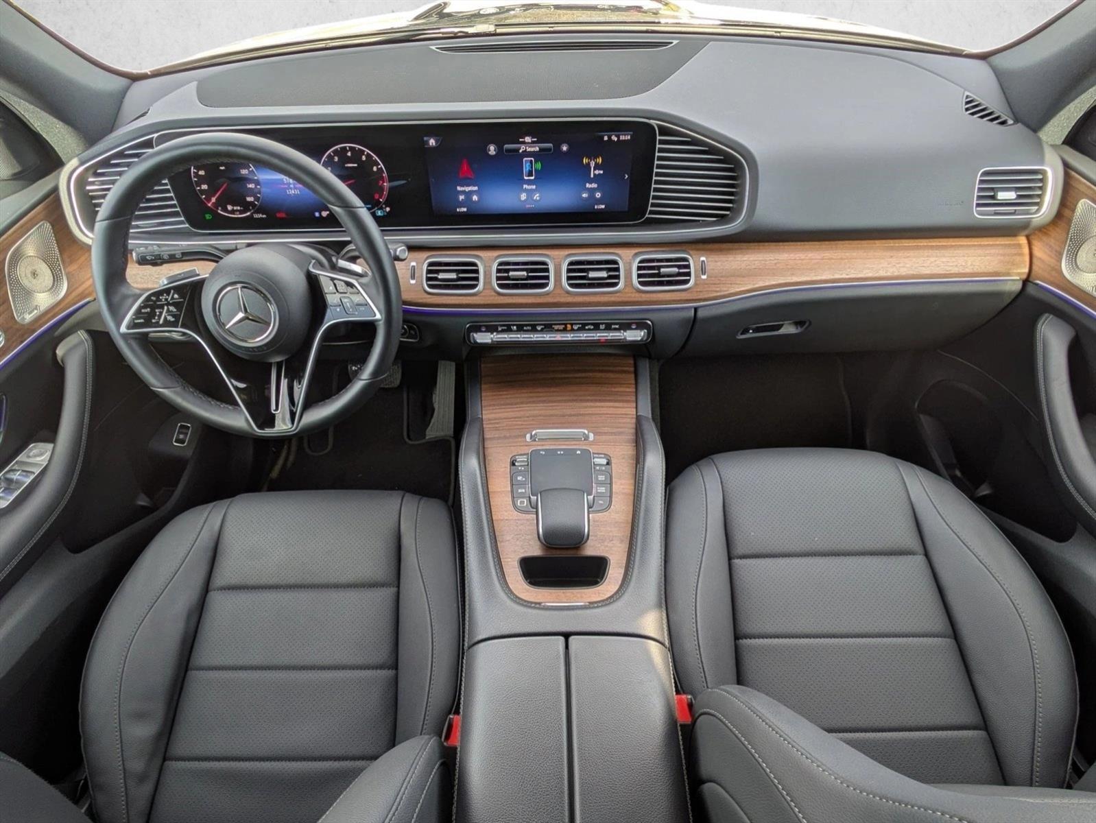 Thumbnail: 2025 Mercedes-Benz GLE - 4
