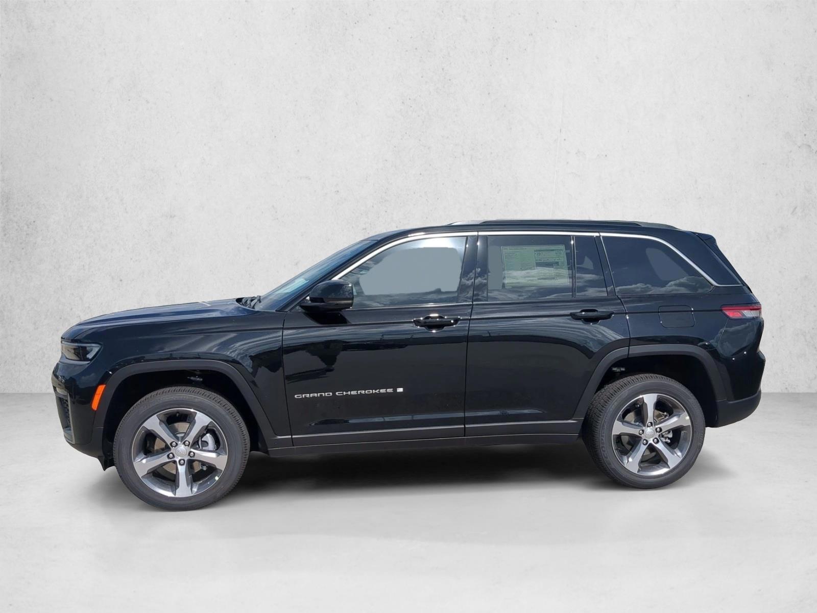 Thumbnail: 2026 Jeep Grand Cherokee - 2