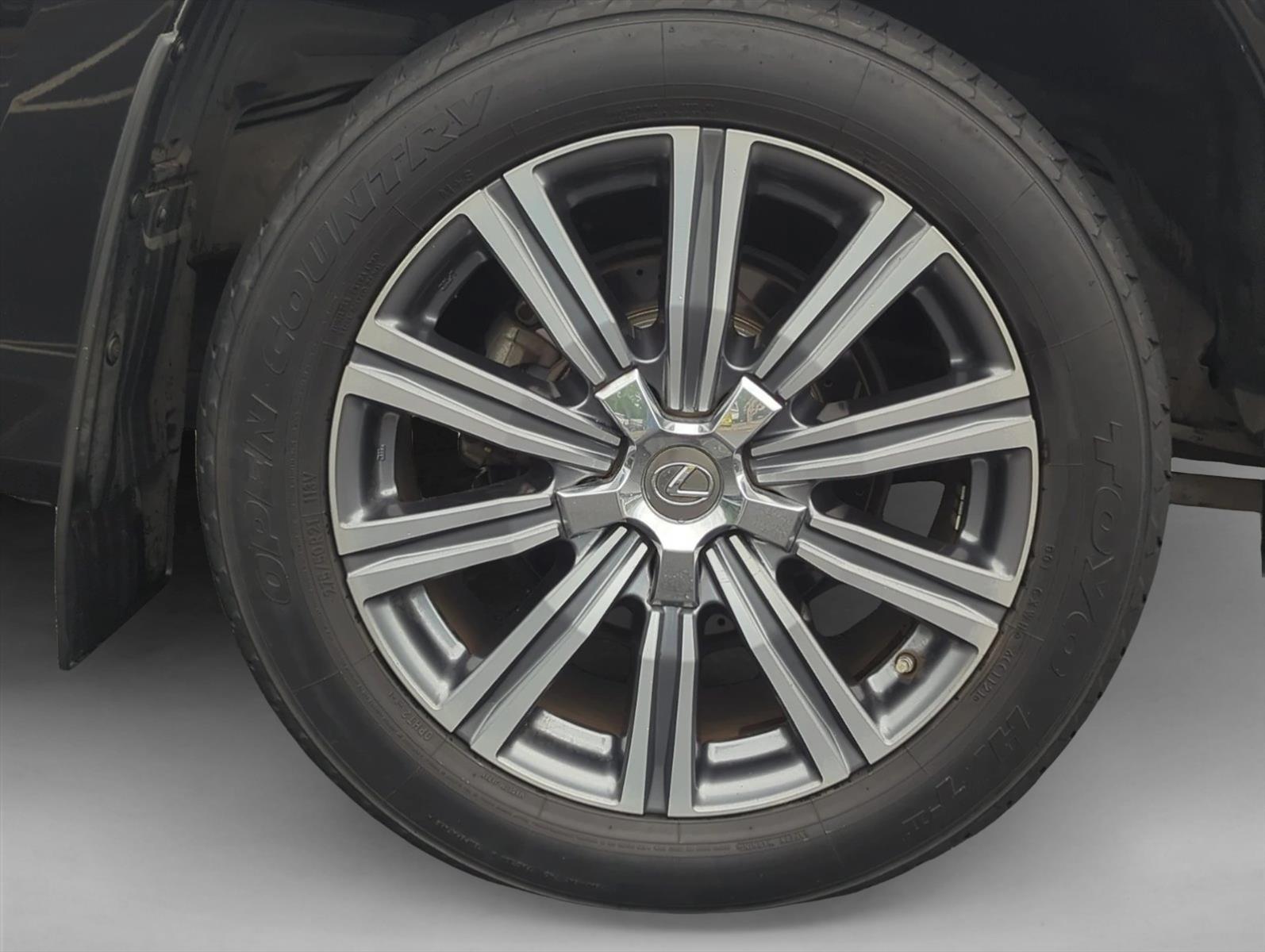 2016 Lexus LX 570