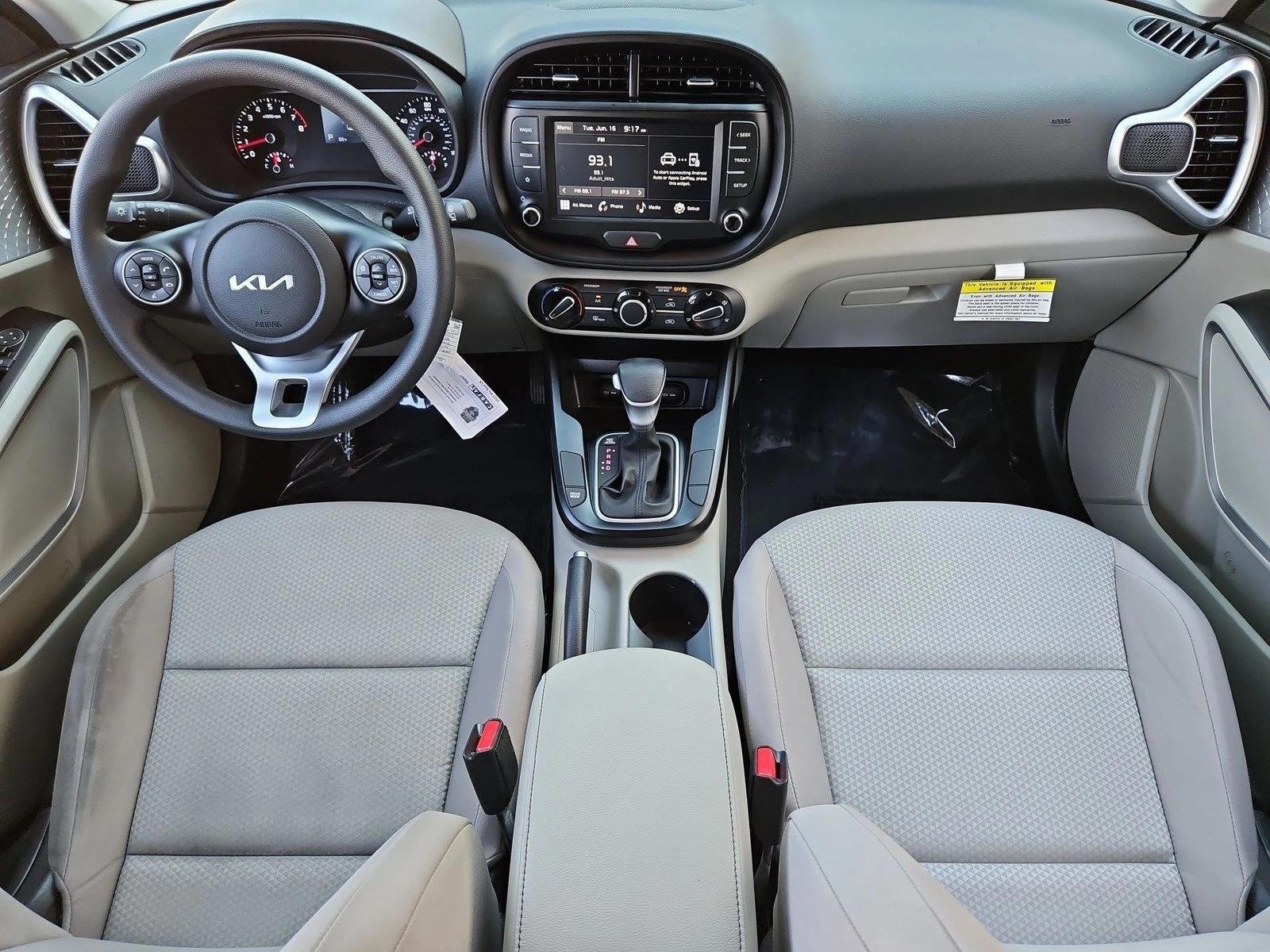 Thumbnail: 2022 Kia Soul - 3
