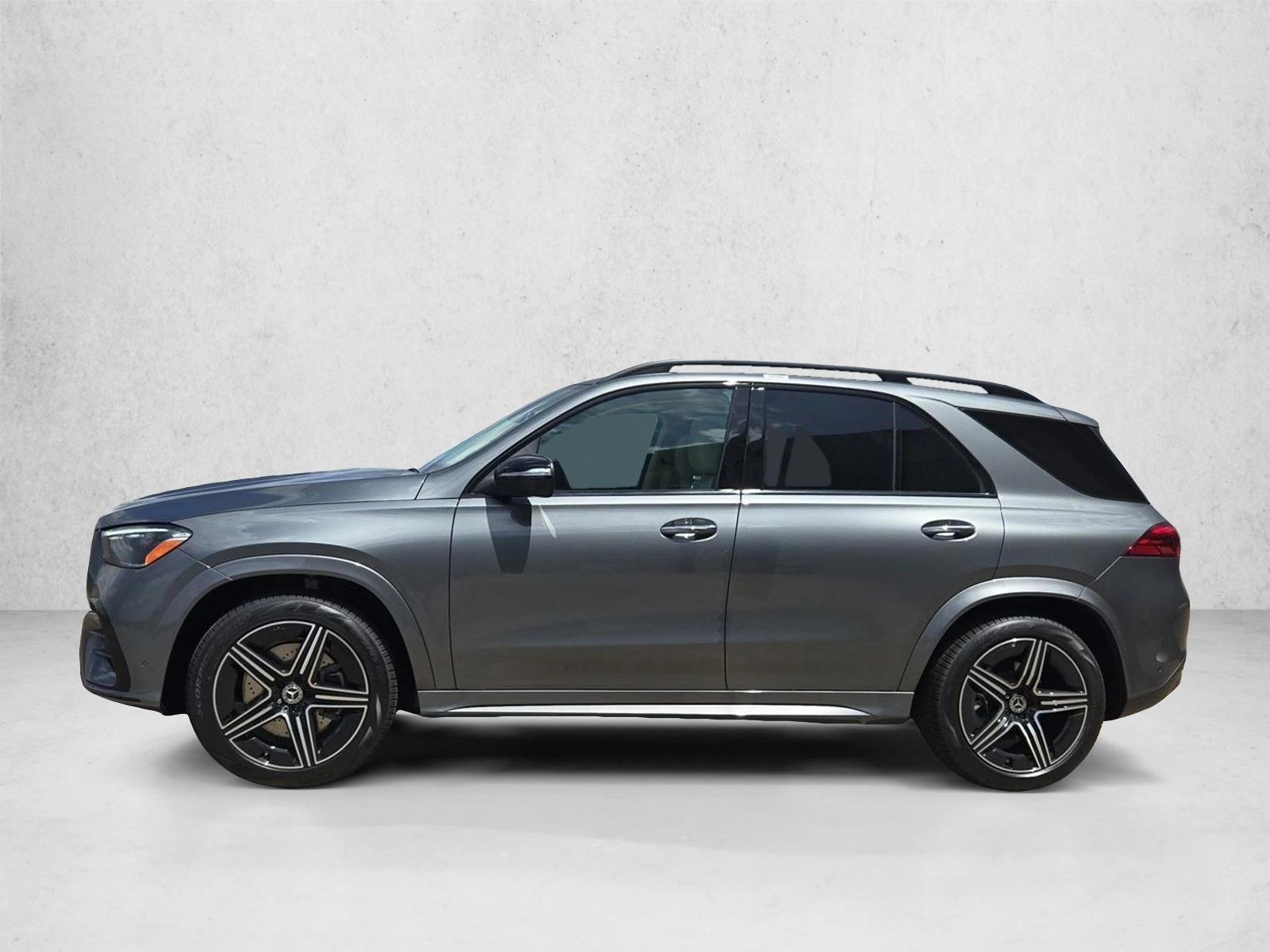 Thumbnail: 2026 Mercedes-Benz GLE - 2