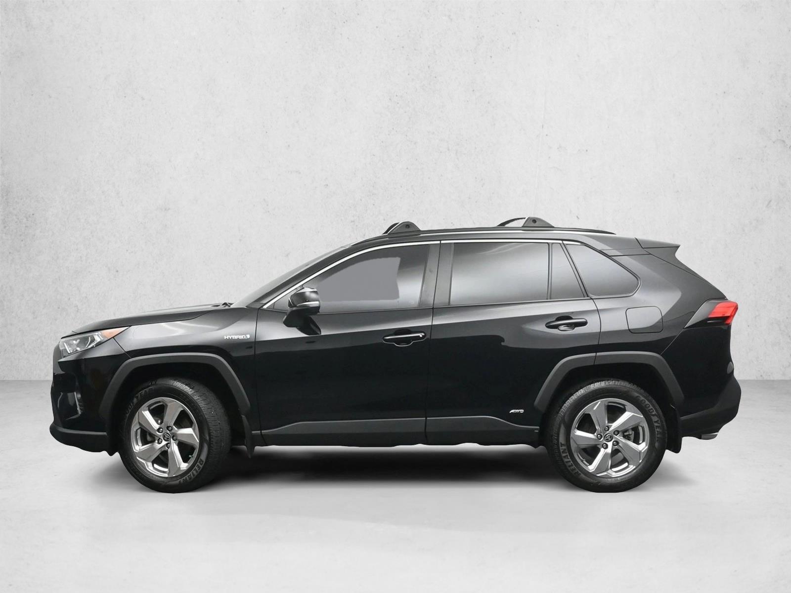 Thumbnail: 2021 Toyota RAV4 - 2