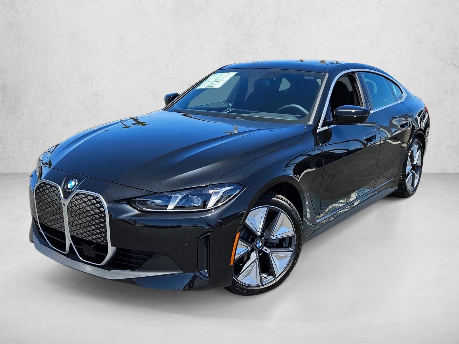 Thumbnail: 2026 BMW i4 - 1