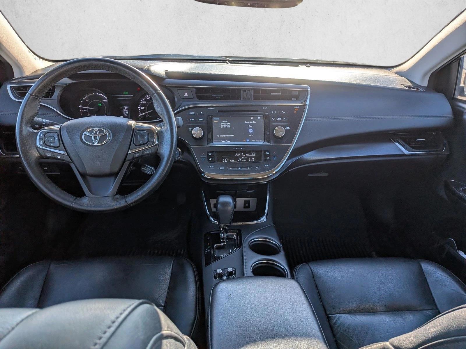 Thumbnail: 2018 Toyota Avalon - 3