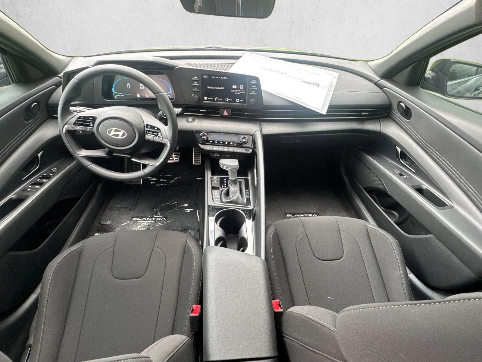 Thumbnail: 2026 Hyundai Elantra - 3