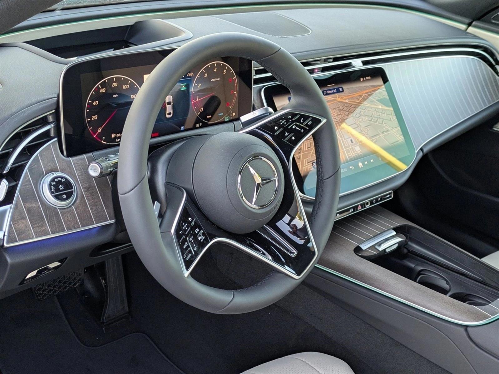 Thumbnail: 2026 Mercedes-Benz E-Class - 3
