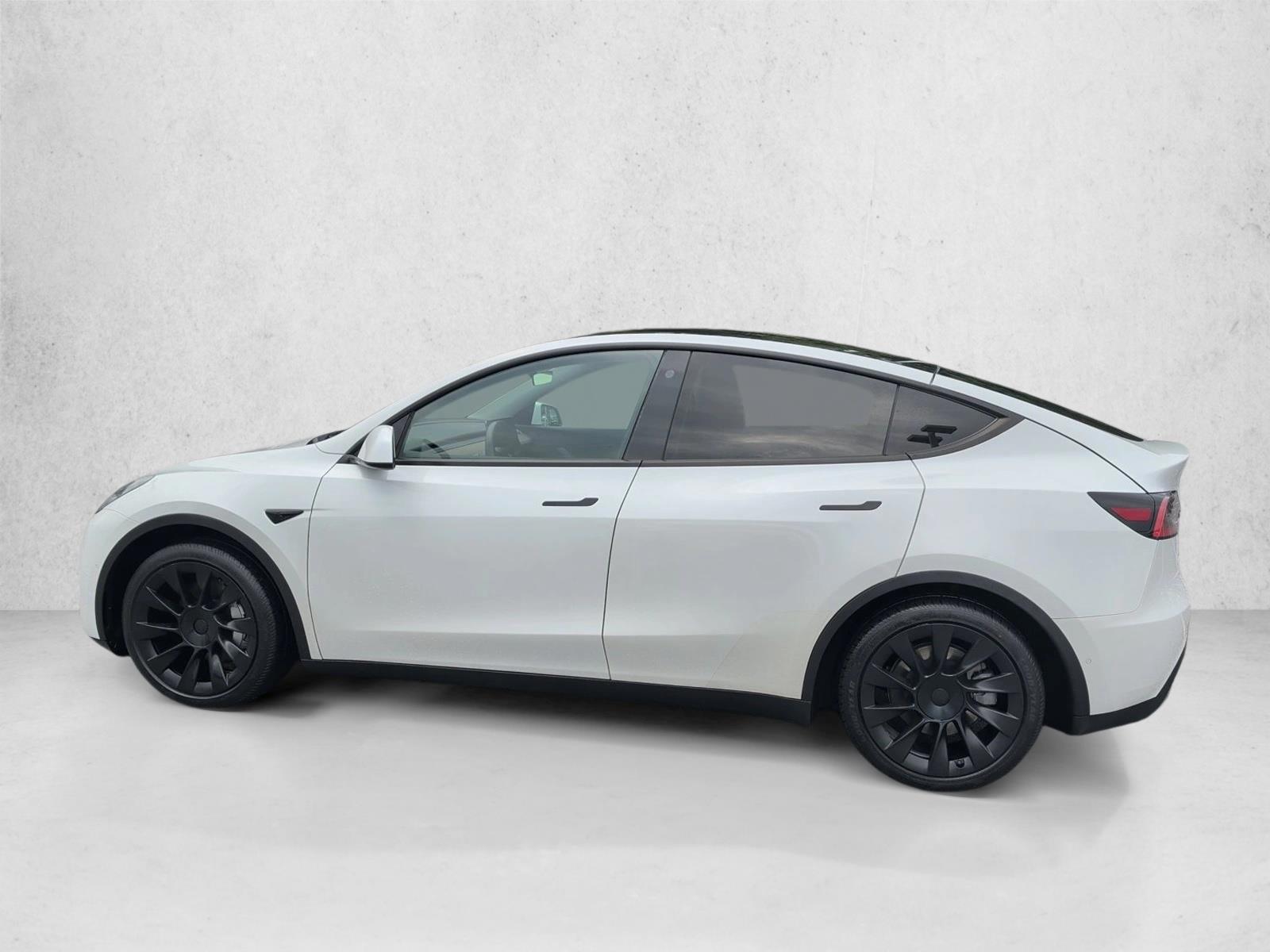 Thumbnail: 2021 Tesla Model Y - 3