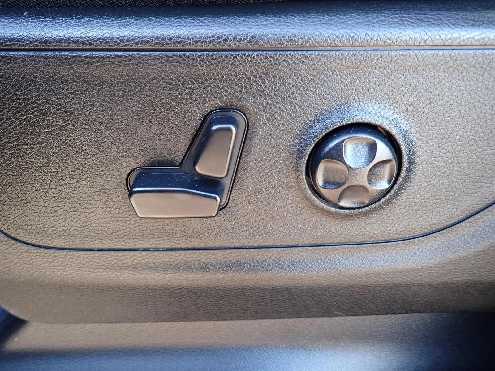 Thumbnail: 2020 RAM 1500 - 3