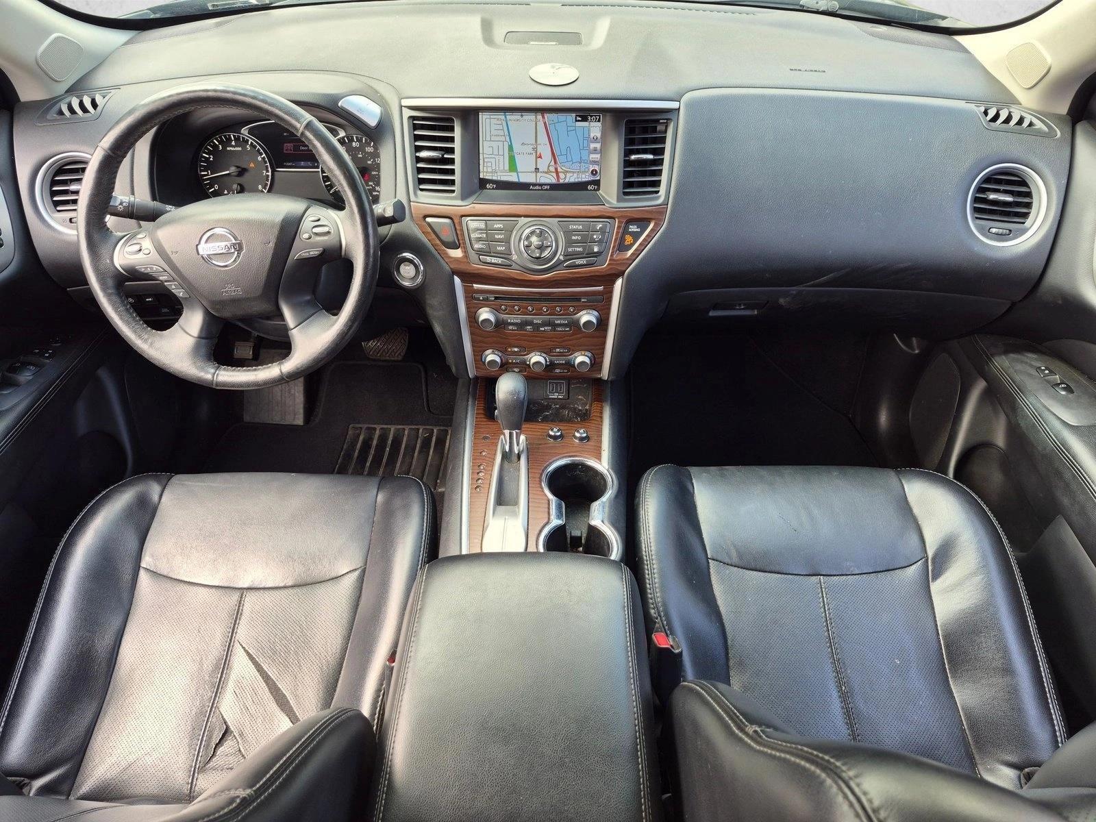 Thumbnail: 2018 Nissan Pathfinder - 3