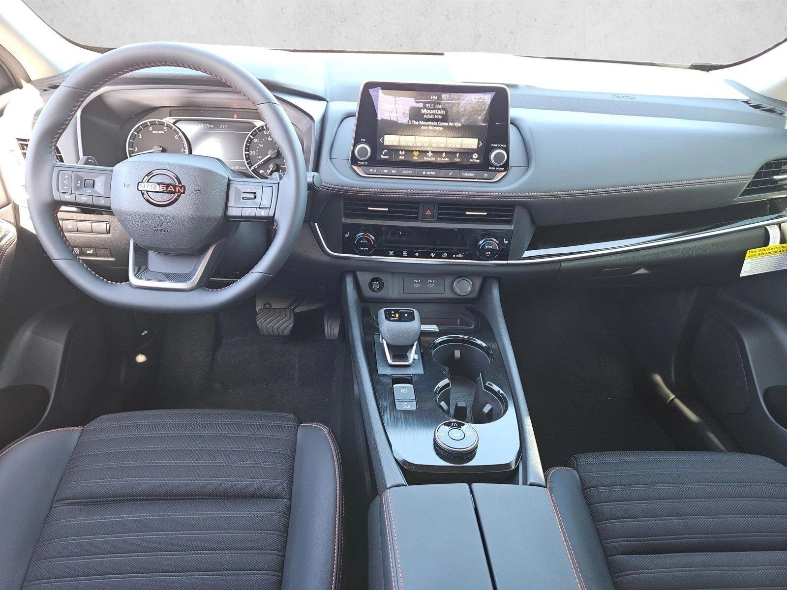 Thumbnail: 2026 Nissan Rogue - 3
