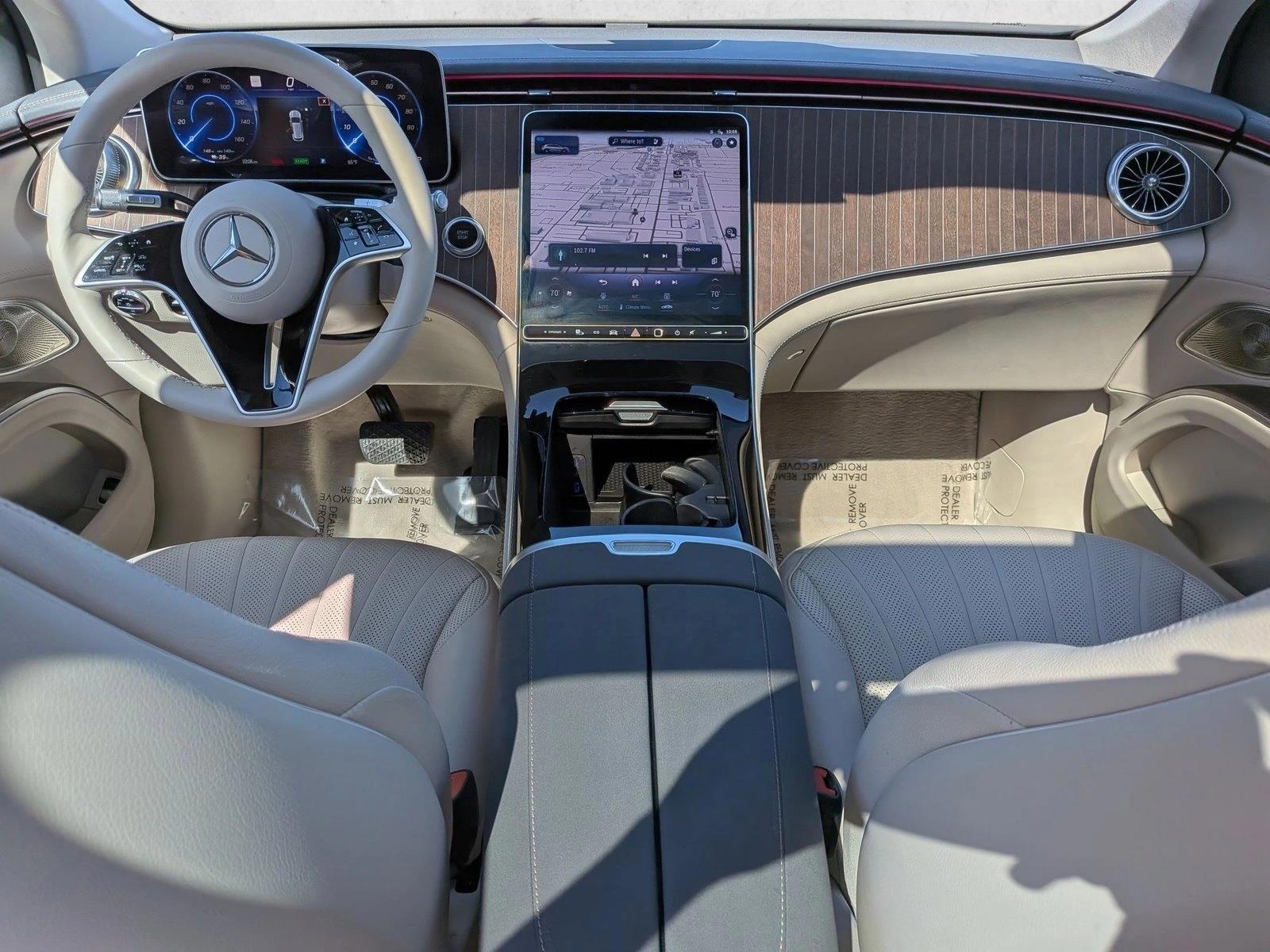 Thumbnail: 2023 Mercedes-Benz EQS - 4