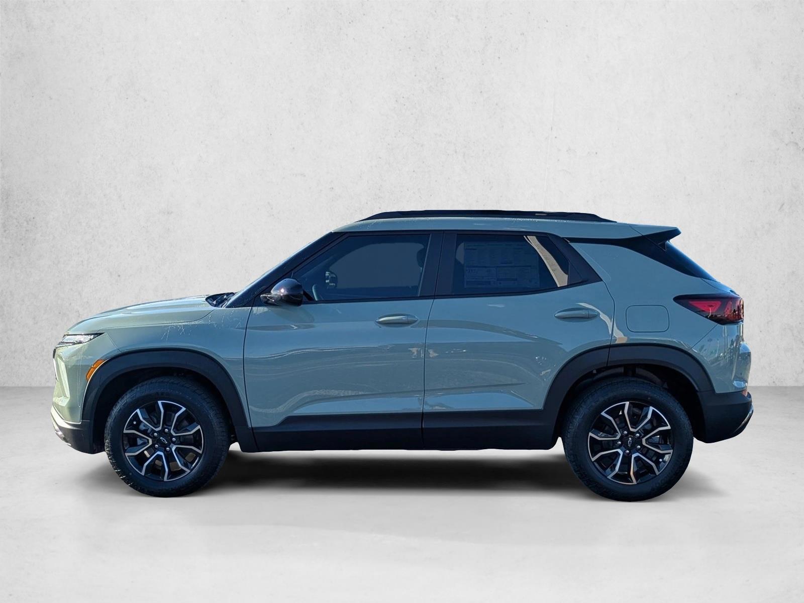 Thumbnail: 2026 Chevrolet TrailBlazer - 2