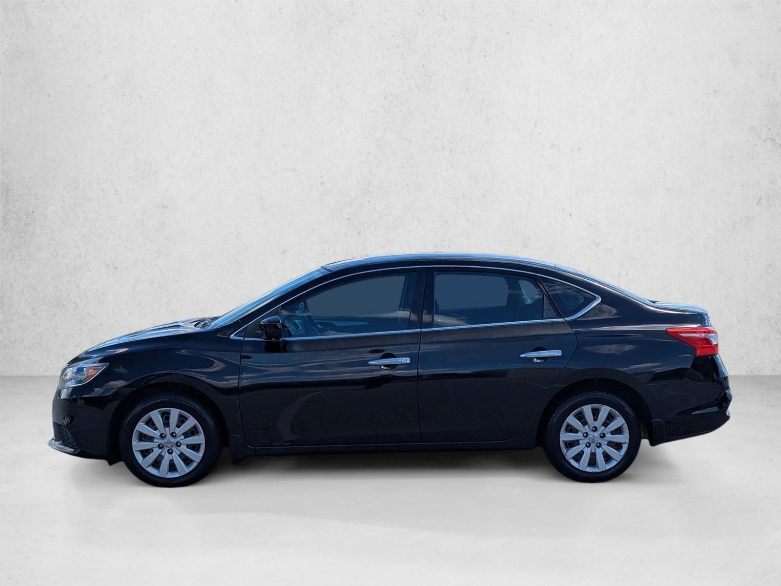 Thumbnail: 2018 Nissan Sentra - 2