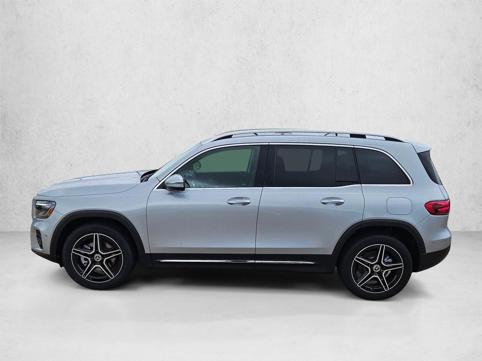 Thumbnail: 2026 Mercedes-Benz GLB - 2