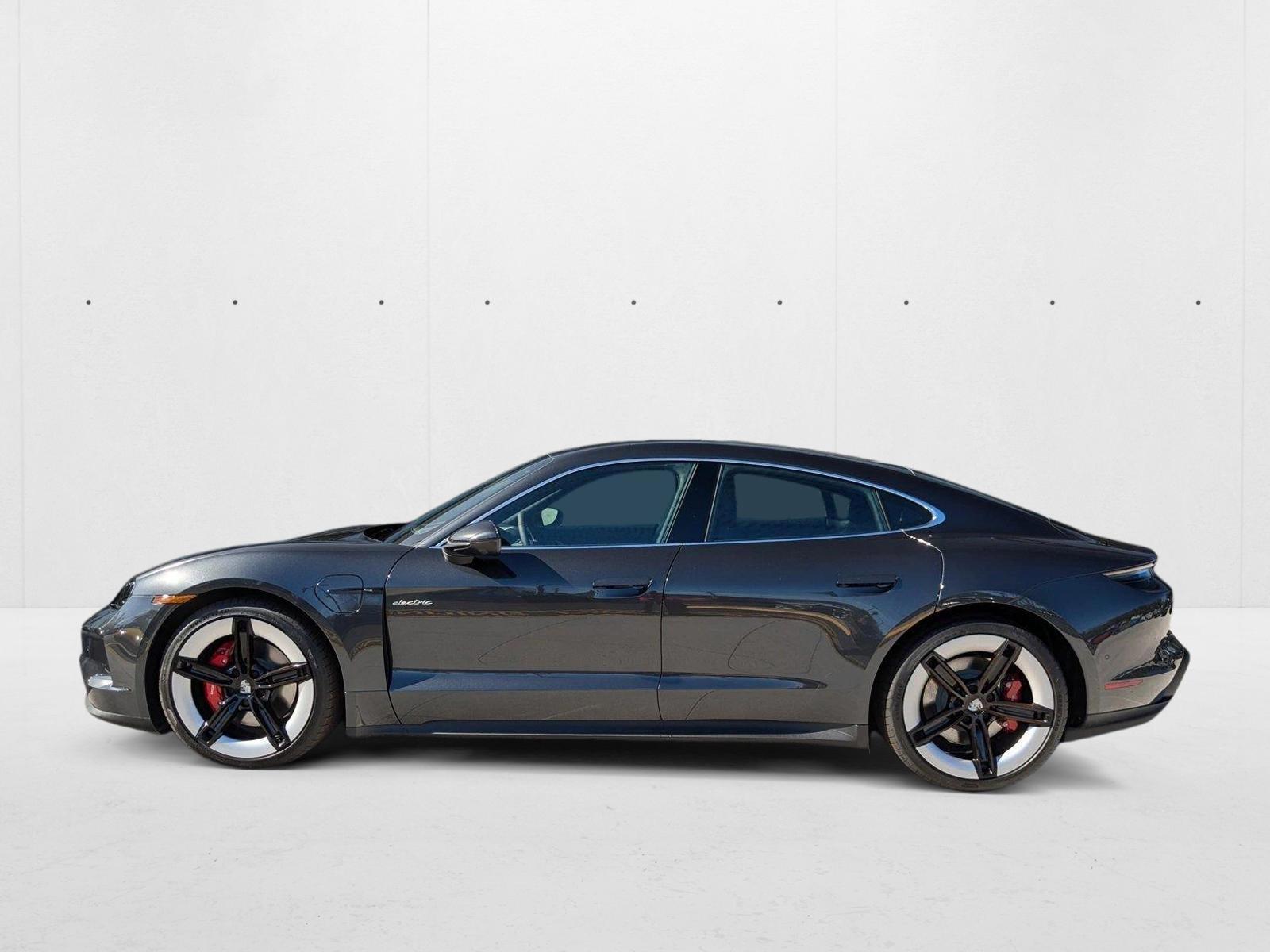 Thumbnail: 2025 Porsche Taycan - 2