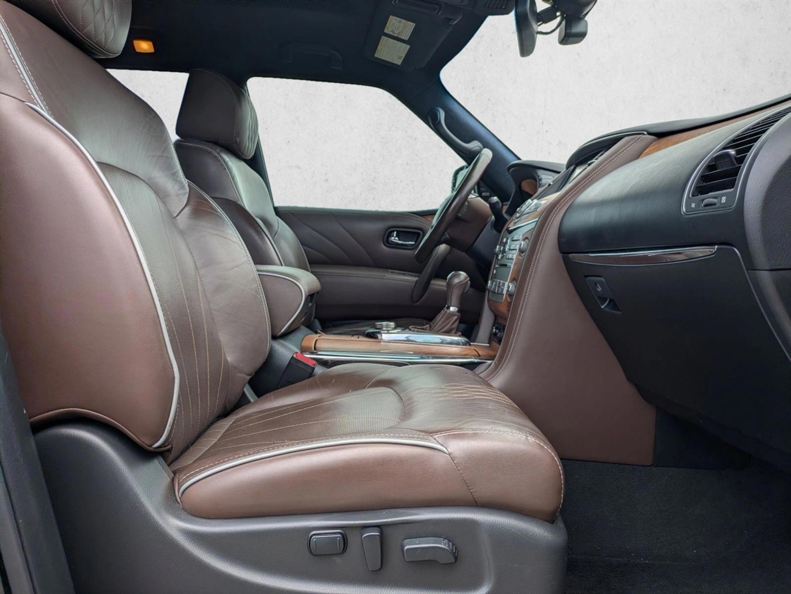 Thumbnail: 2016 INFINITI QX80 - 4