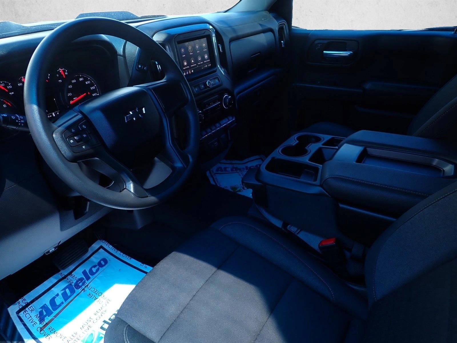 Thumbnail: 2025 Chevrolet Silverado 1500 - 3