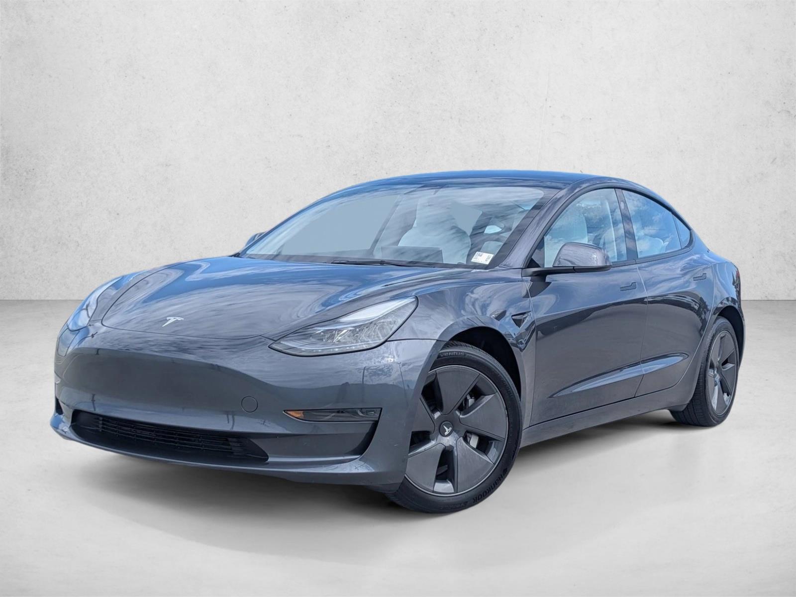Thumbnail: 2023 Tesla Model 3 - 1
