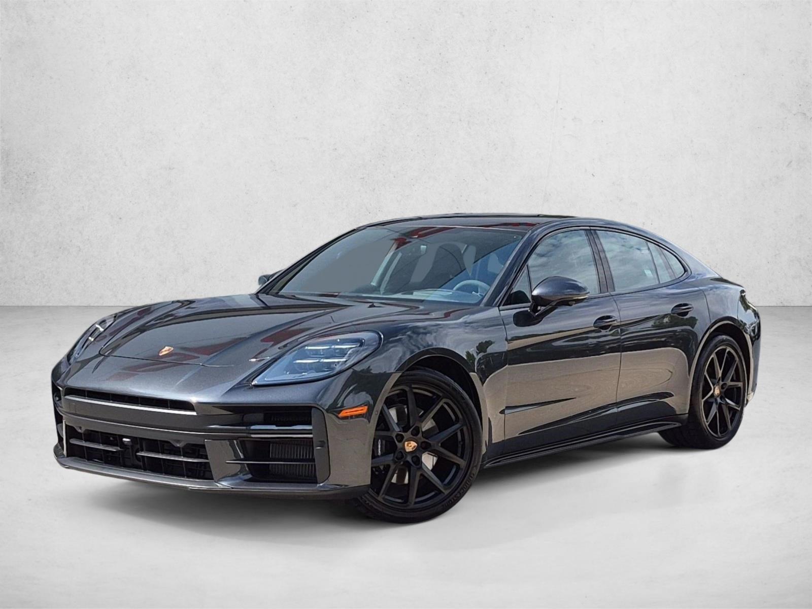 2026 Porsche Panamera Base