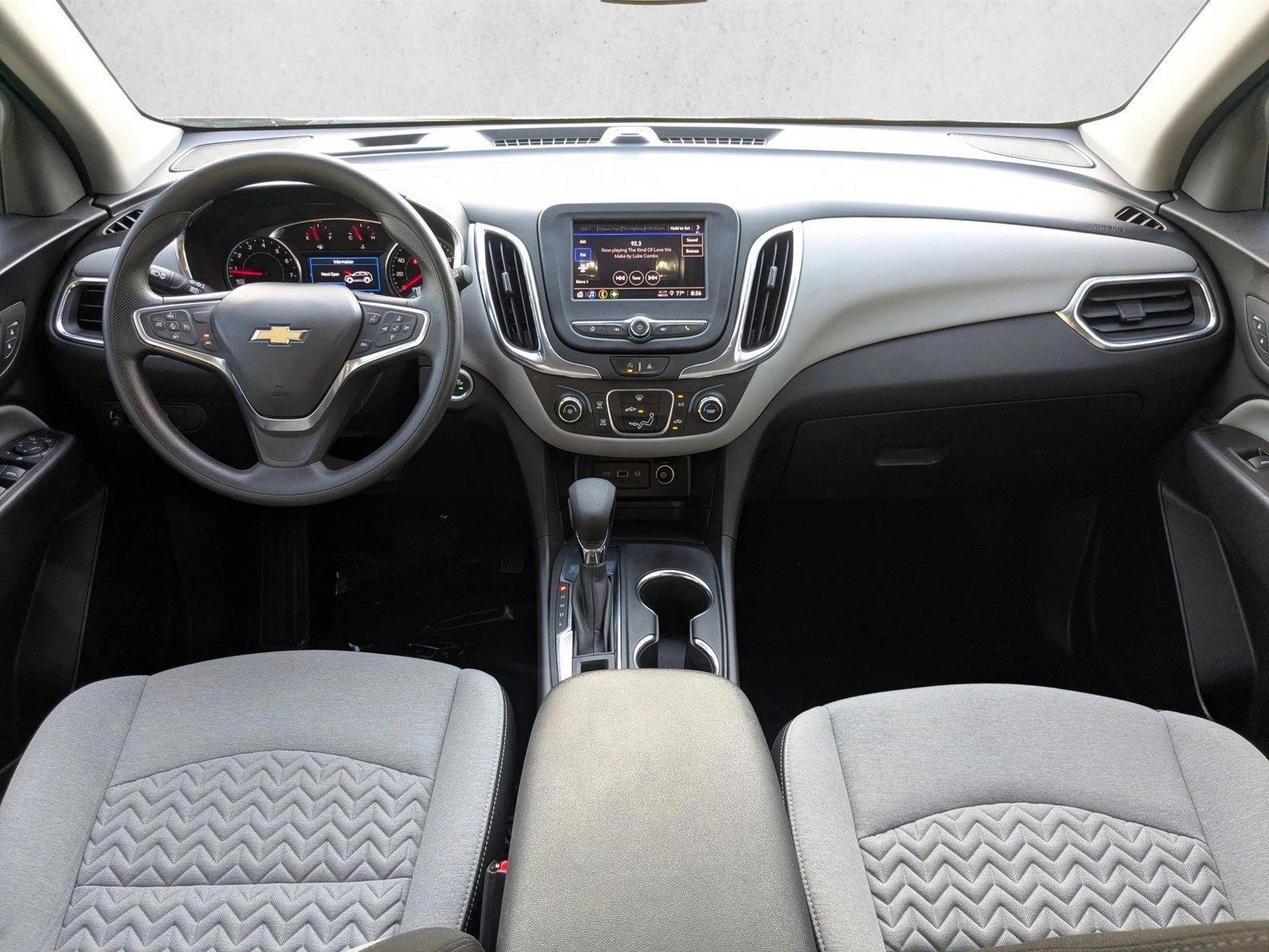 Thumbnail: 2023 Chevrolet Equinox - 3