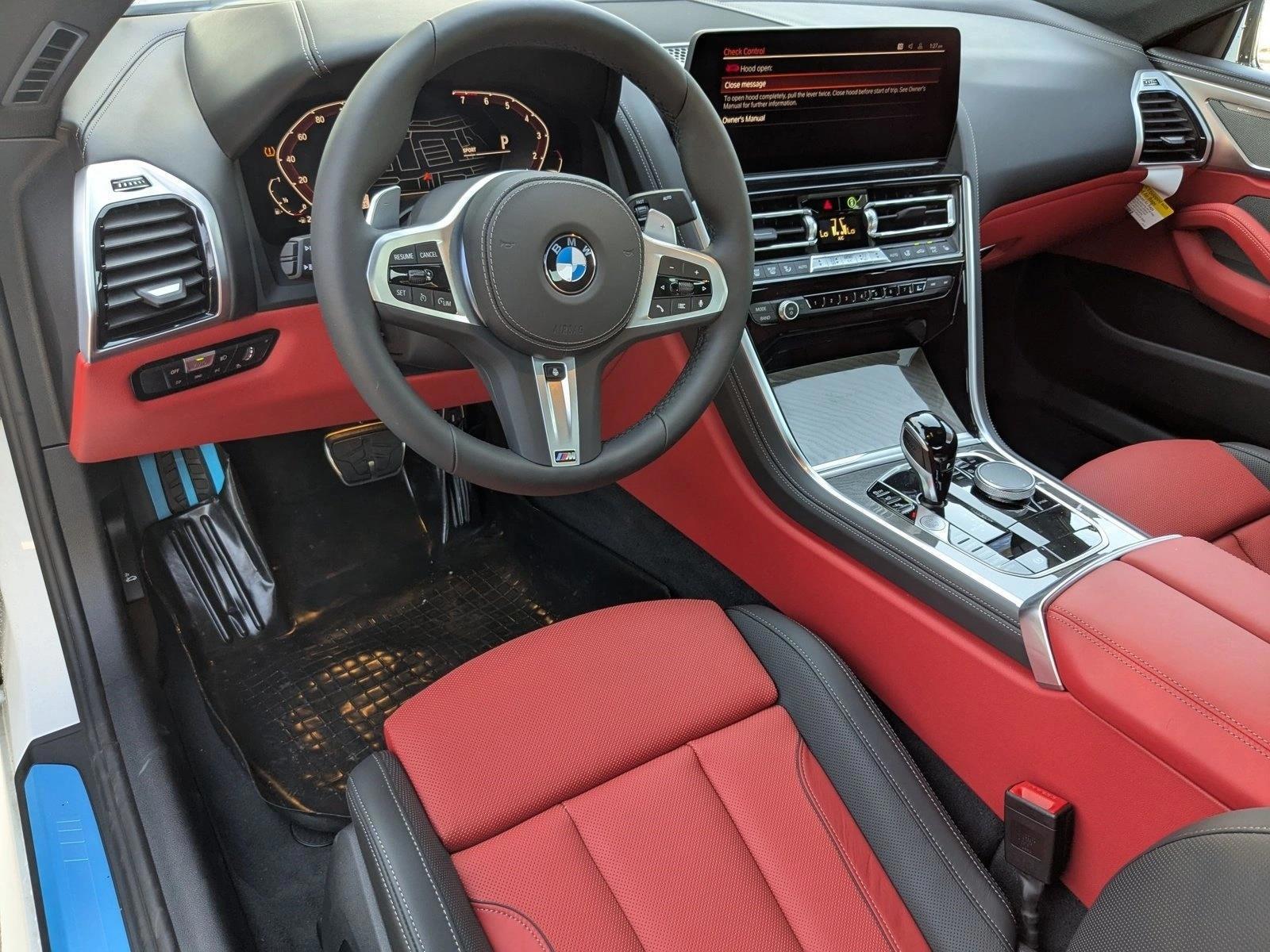Thumbnail: 2026 BMW 8 Series - 3