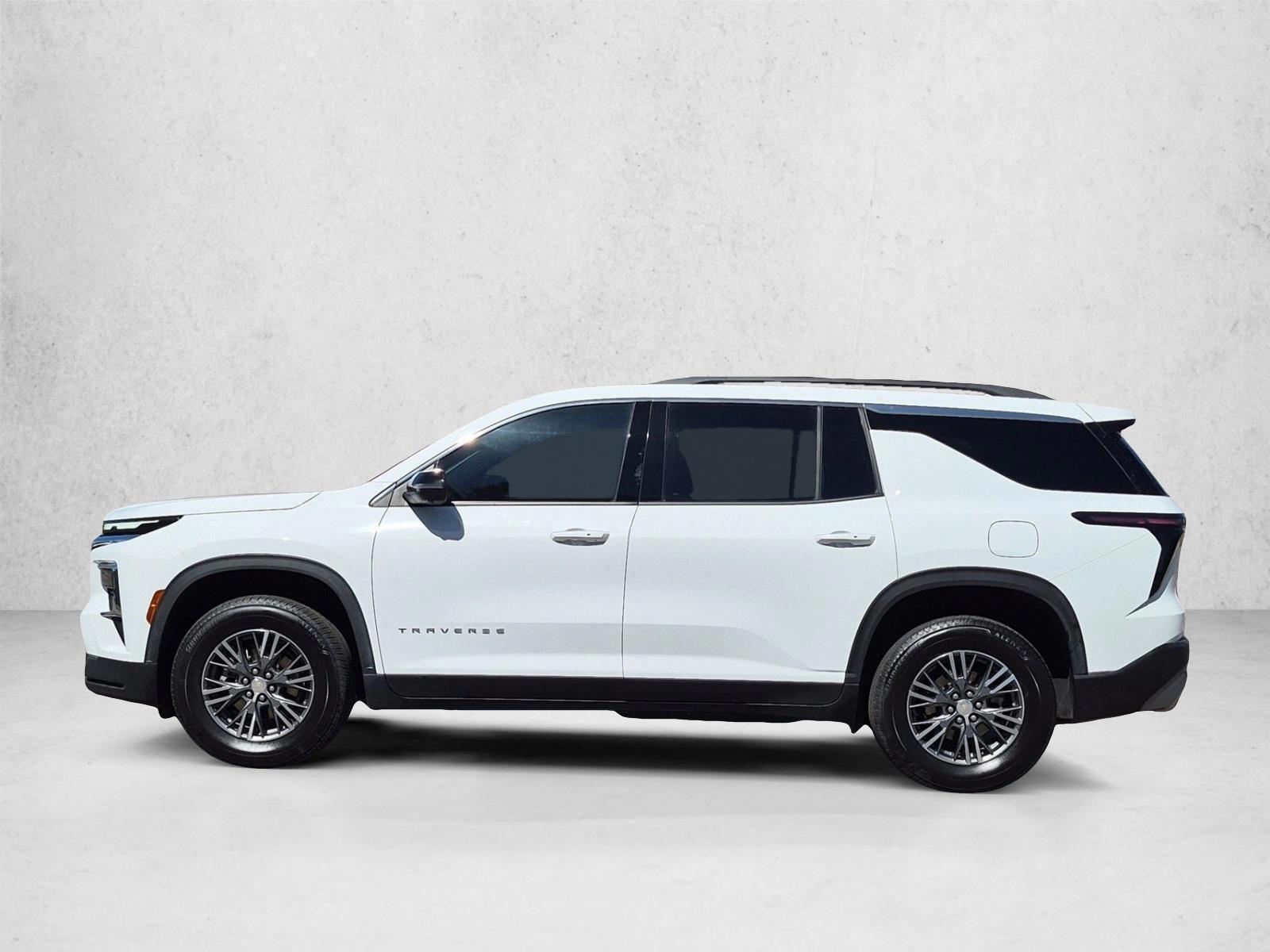 Thumbnail: 2024 Chevrolet Traverse - 2