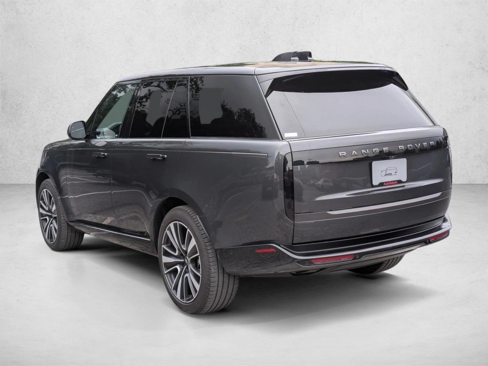 2024 Land Rover Range Rover SE - Photo 8