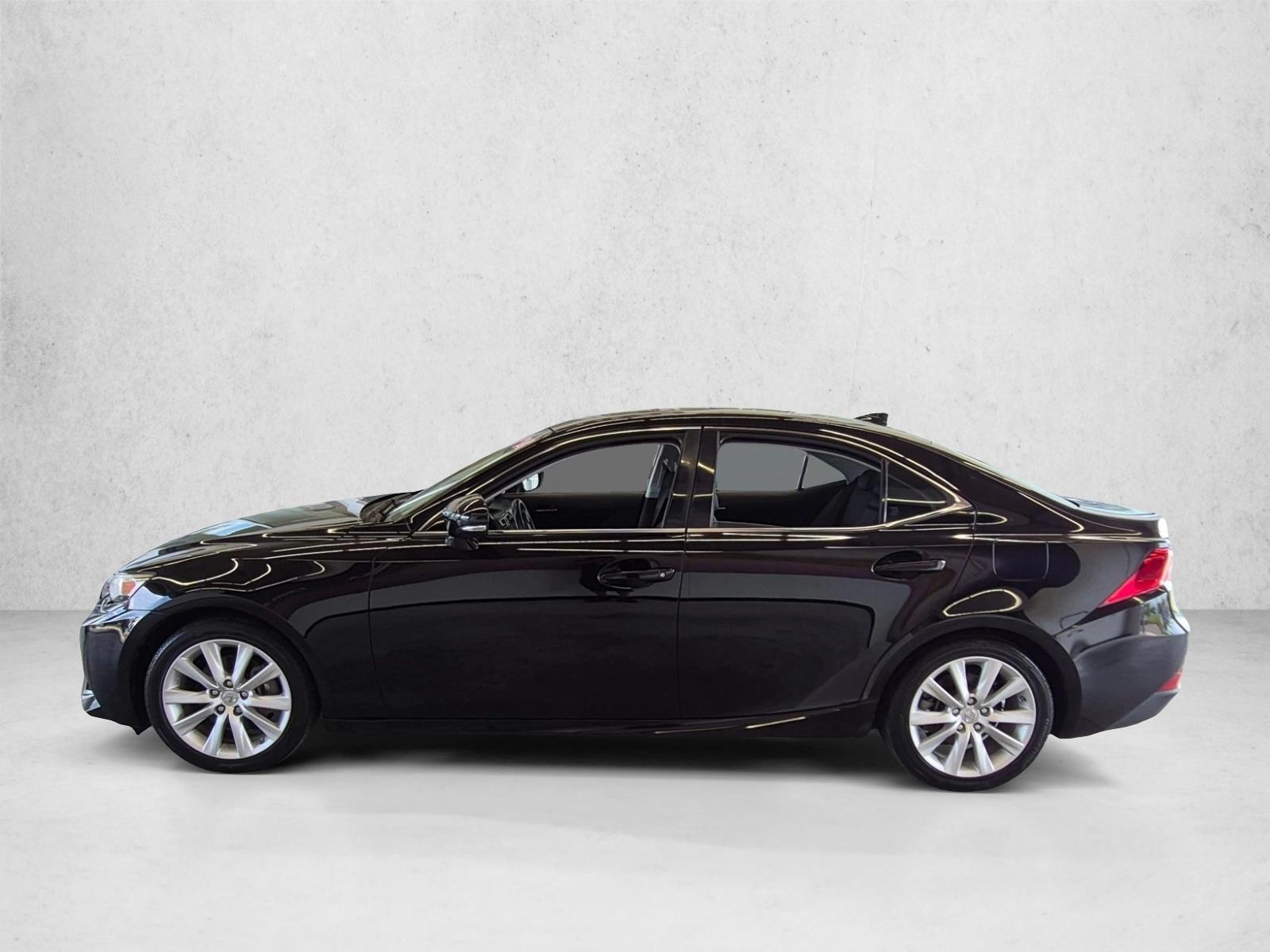 Thumbnail: 2014 Lexus IS - 2