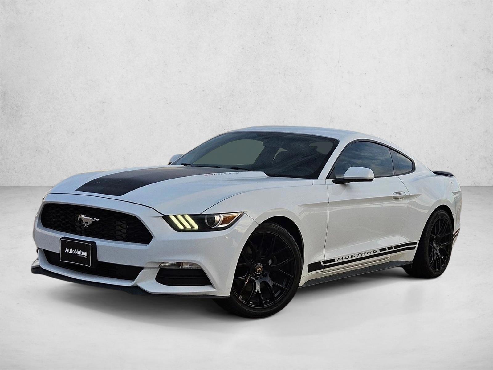 Thumbnail: 2015 Ford Mustang - 1