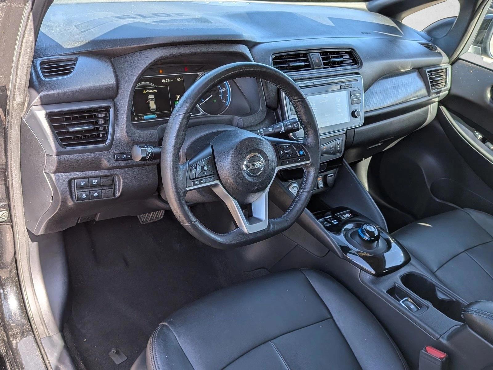 Thumbnail: 2019 Nissan Leaf - 3