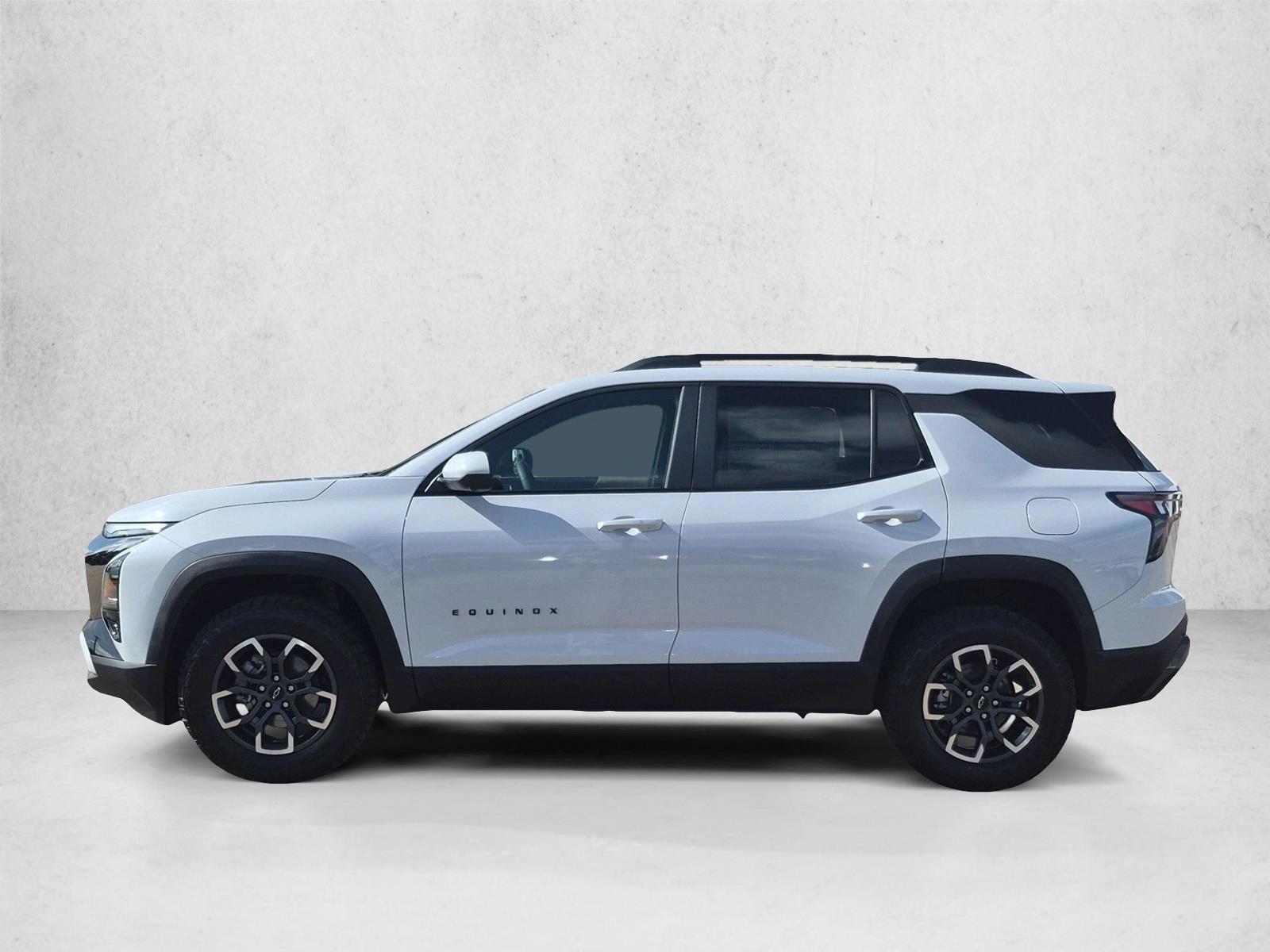 Thumbnail: 2026 Chevrolet Equinox - 2