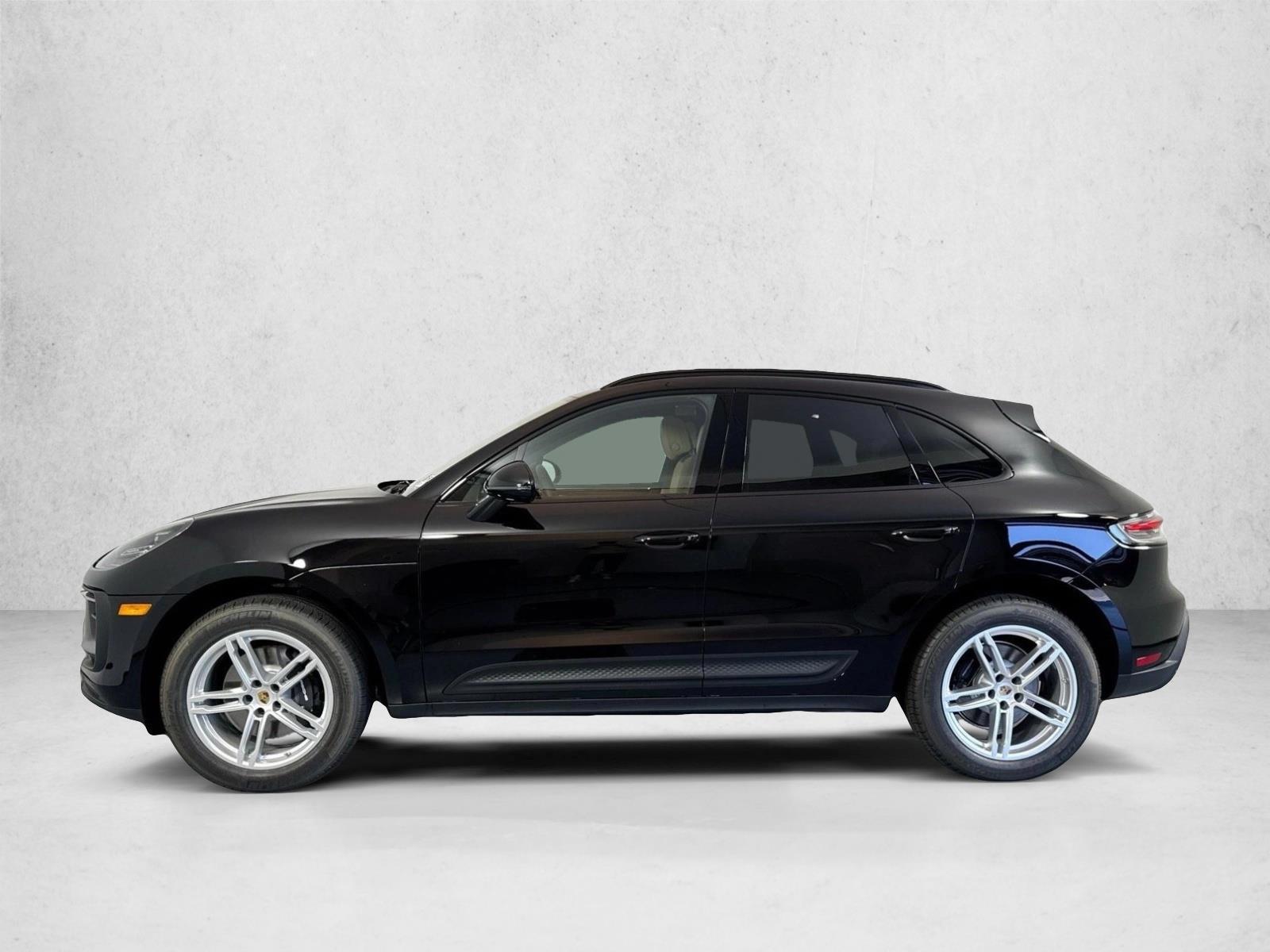 Thumbnail: 2025 Porsche Macan - 2