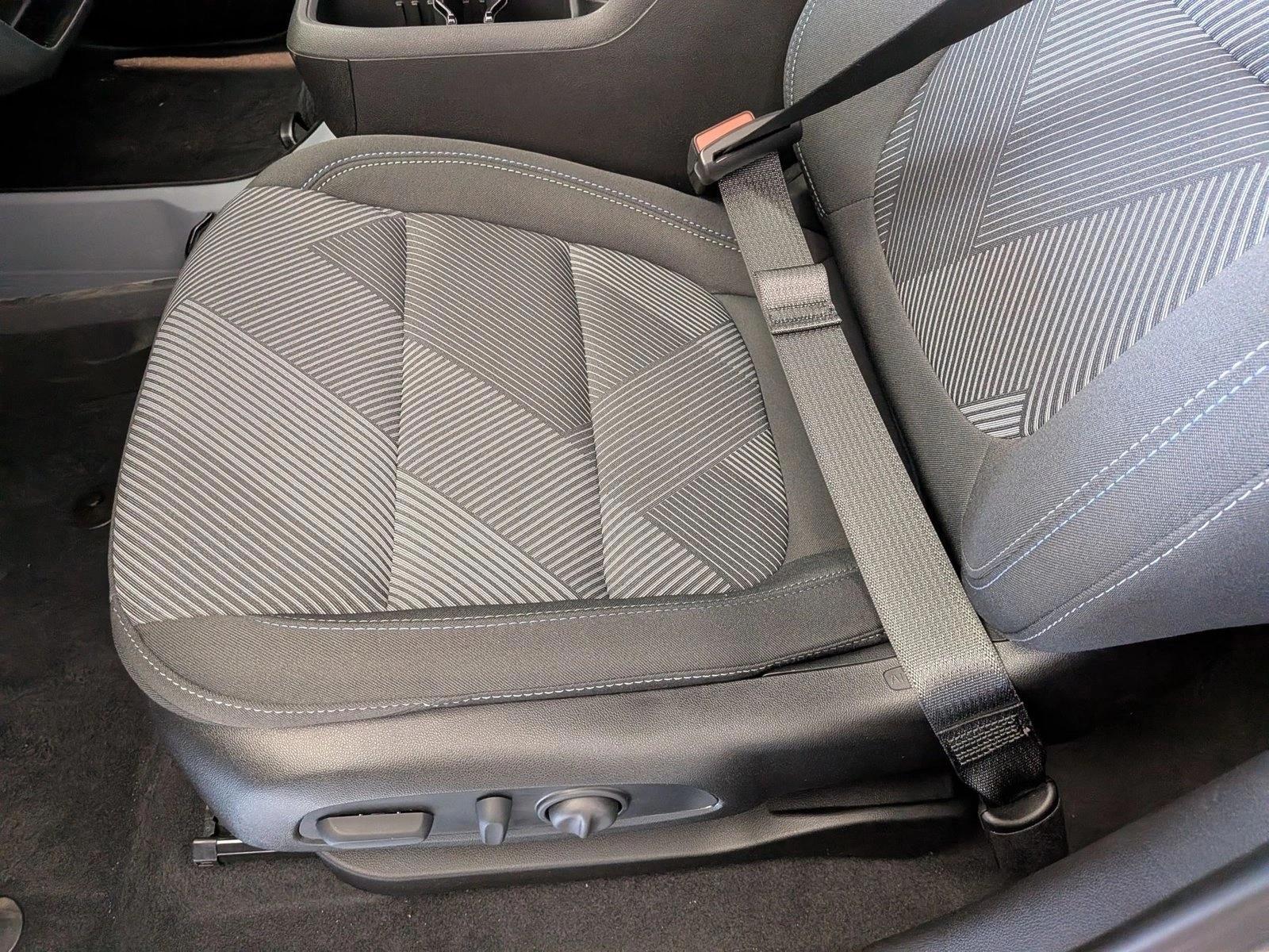 Thumbnail: 2027 Chevrolet Bolt EV - 5