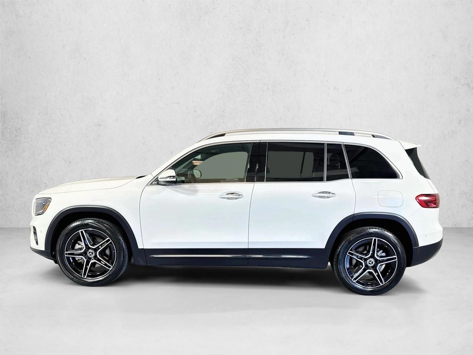 Thumbnail: 2026 Mercedes-Benz GLB - 2