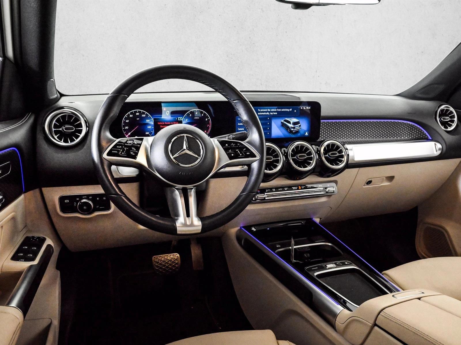 Thumbnail: 2025 Mercedes-Benz GLB - 3