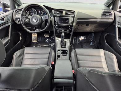 2017 Volkswagen Golf R