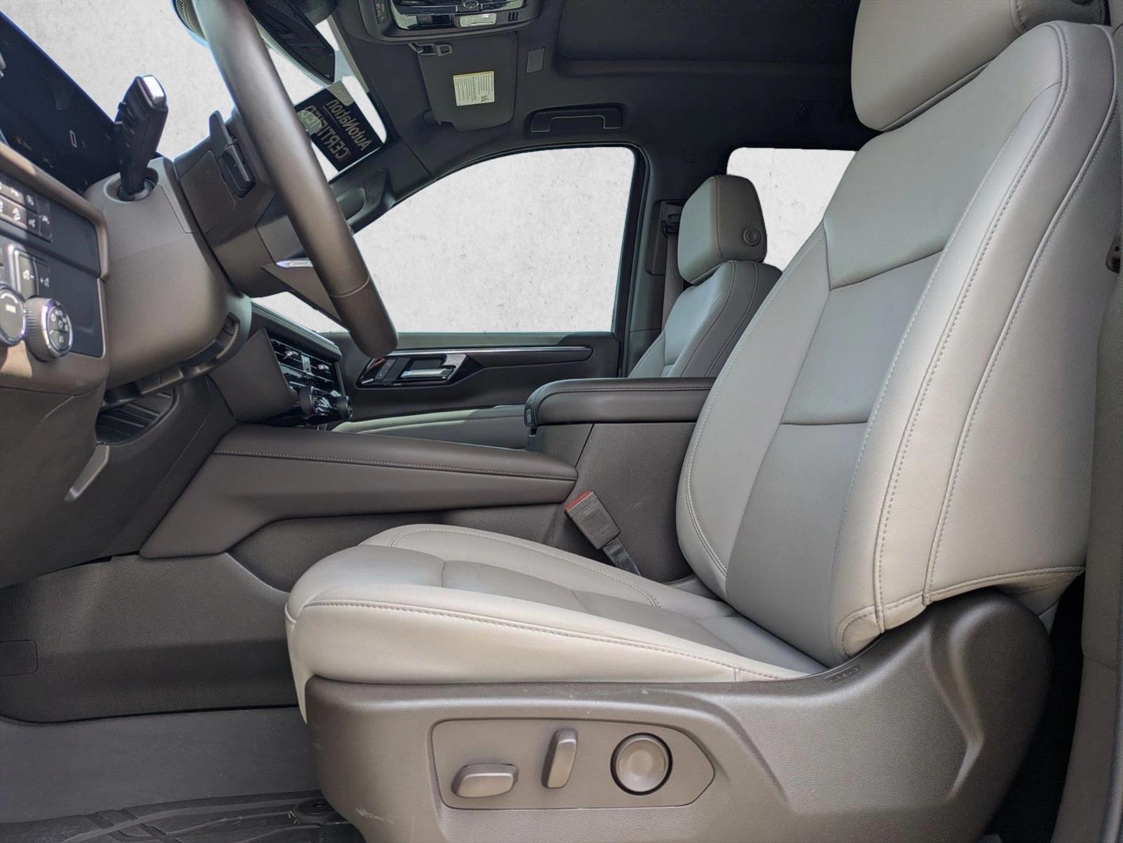 Thumbnail: 2026 Chevrolet Tahoe - 4