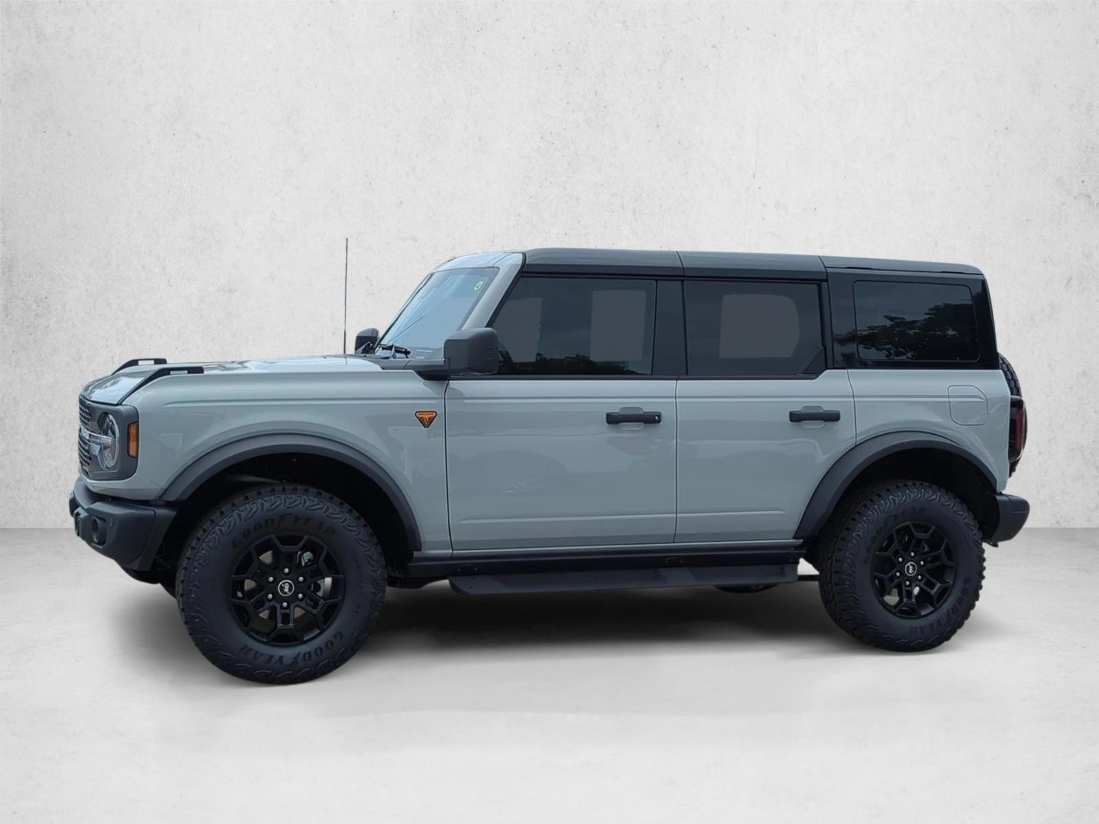 Thumbnail: 2026 Ford Bronco - 2
