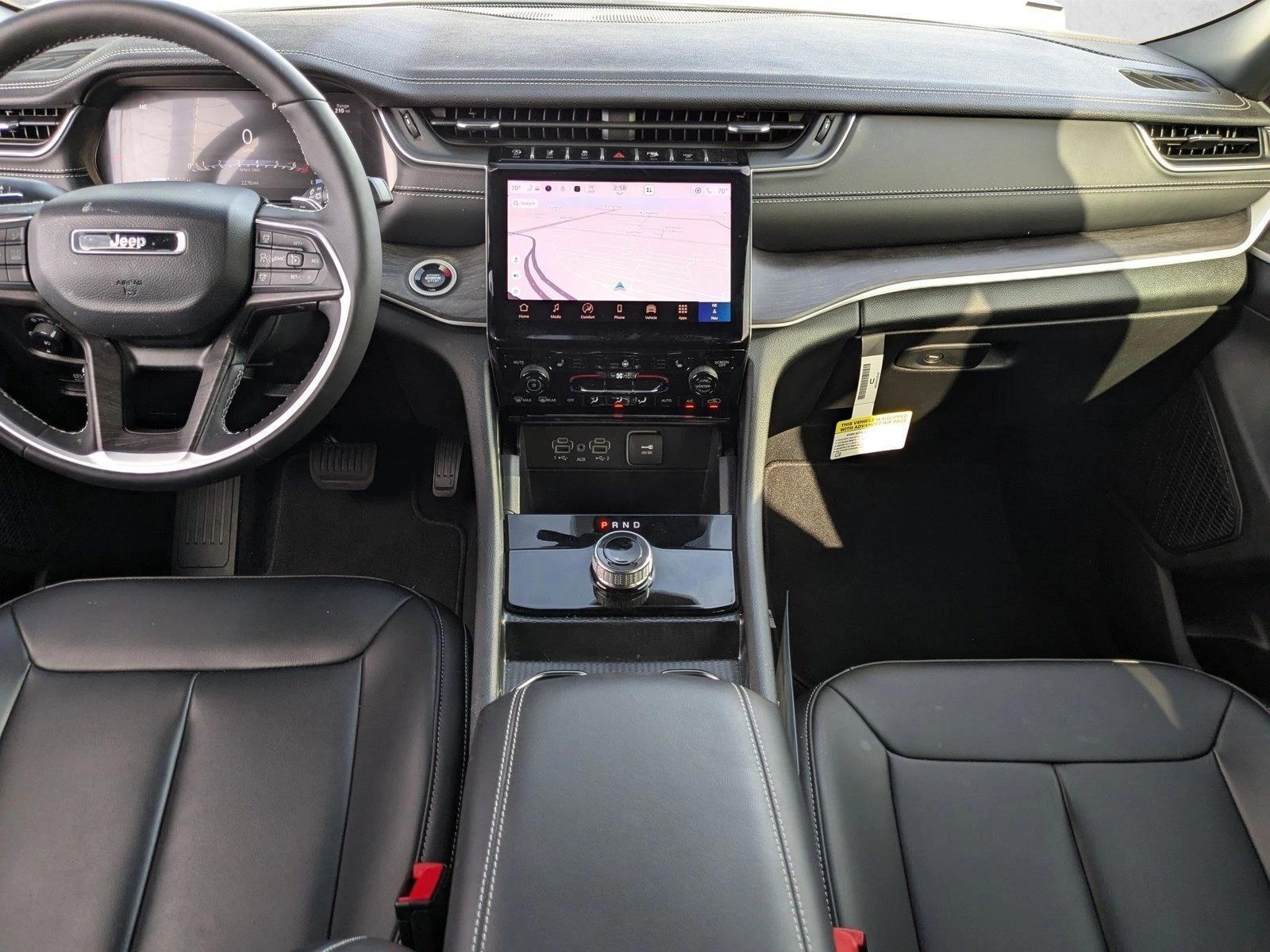 Thumbnail: 2025 Jeep Grand Cherokee - 3