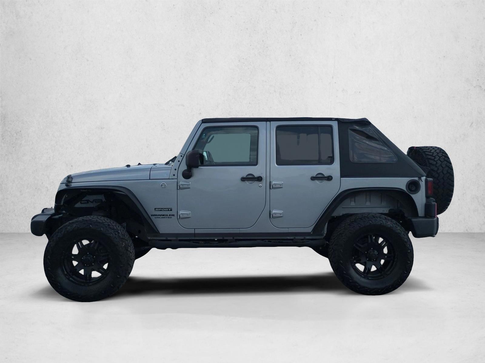 Thumbnail: 2014 Jeep Wrangler - 2
