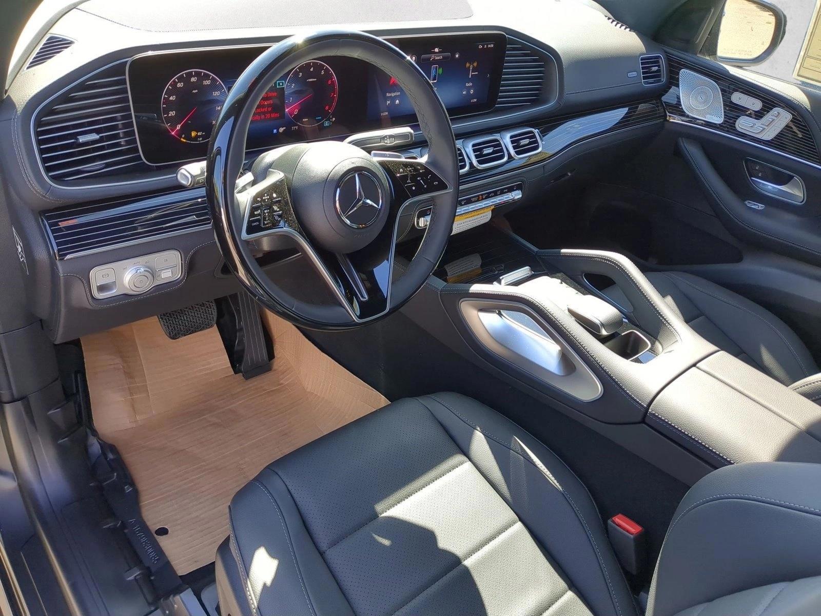 Thumbnail: 2026 Mercedes-Benz GLE - 3