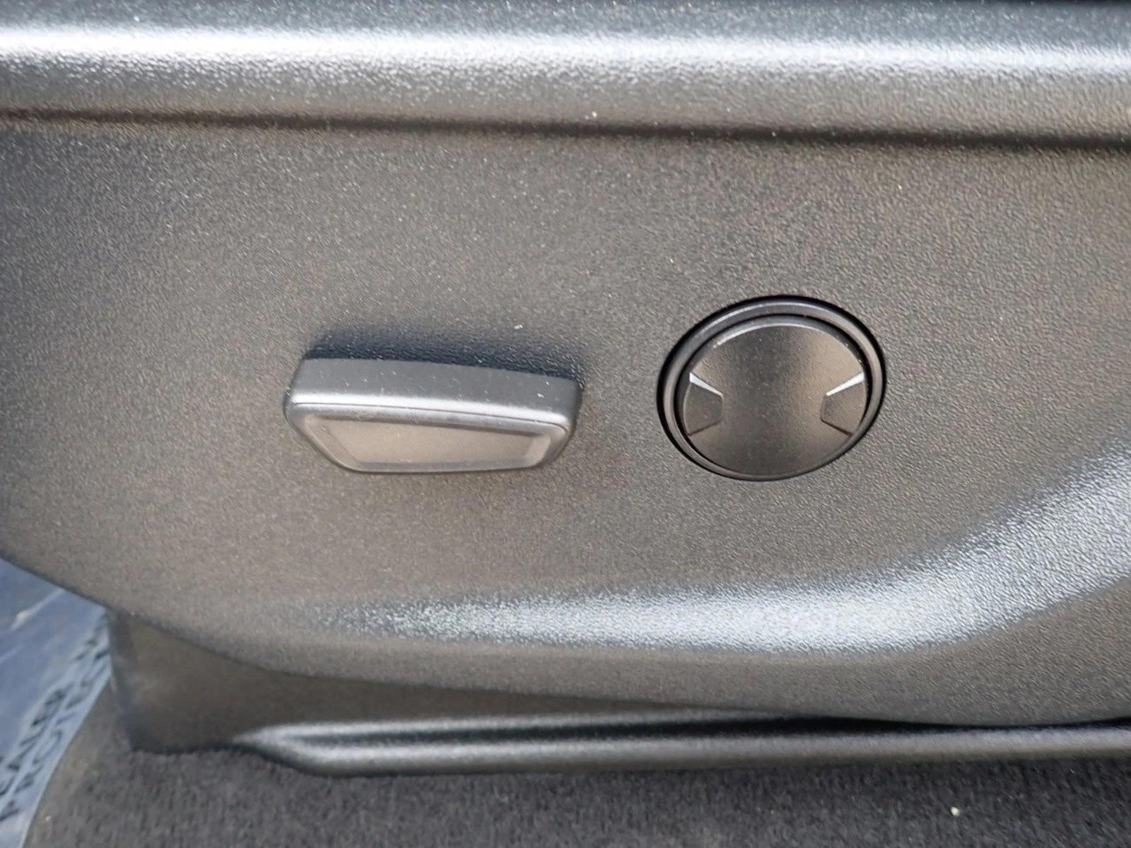 Thumbnail: 2025 Ford Econoline - 4