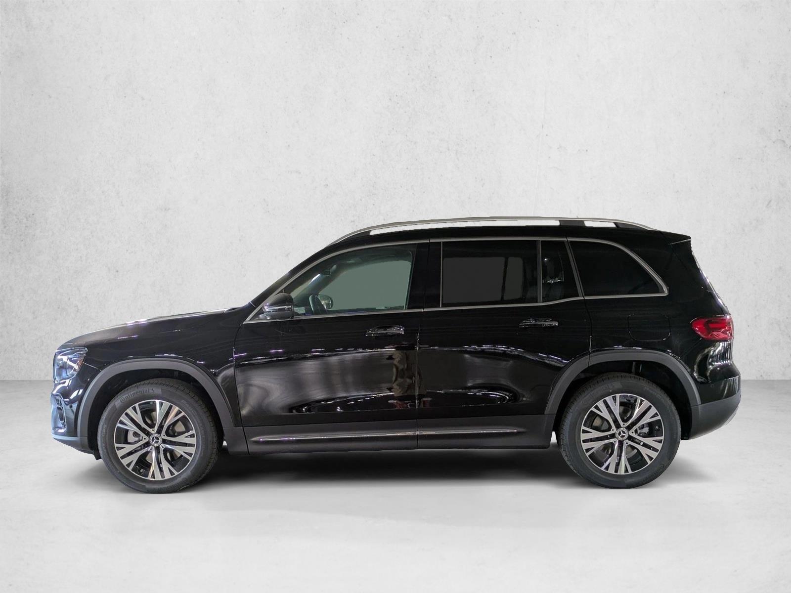 Thumbnail: 2026 Mercedes-Benz GLB - 2